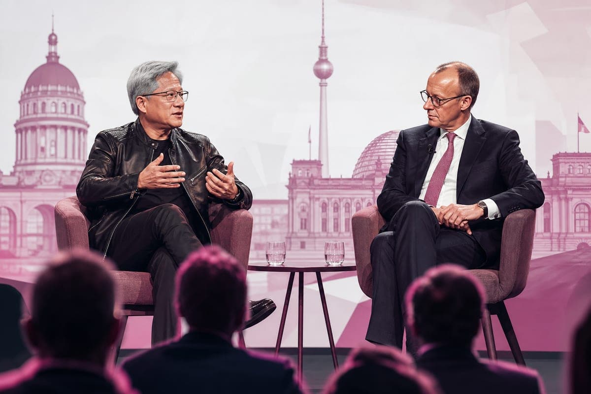 Brief IA : Jensen Huang à l’Europe : accélérer l’IA et réguler les usages